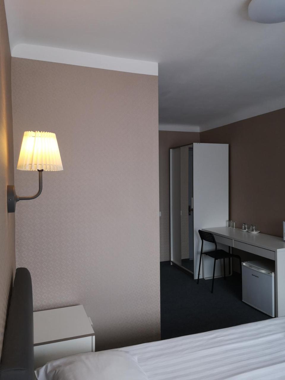 Dzintarjura Hotell Ventspils Exteriör bild