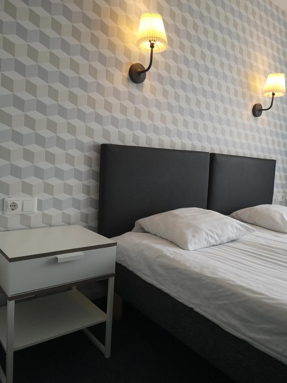 Dzintarjura Hotell Ventspils Exteriör bild