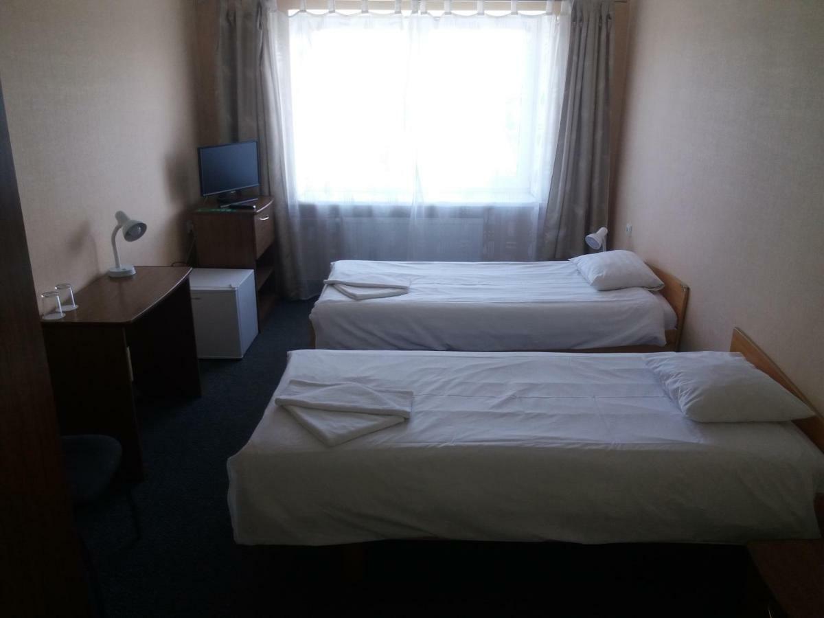 Dzintarjura Hotell Ventspils Exteriör bild